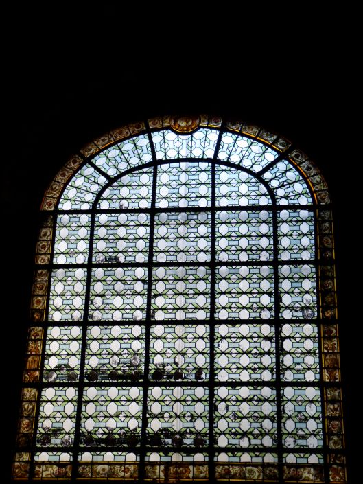 The windows are huge.